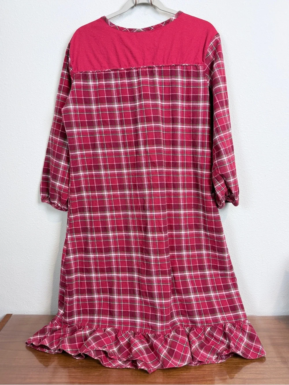 Vintage Disney Store Exclusive Red Plaid Flannel Minnie Mouse Nightgown M - Picture 4 of 9
